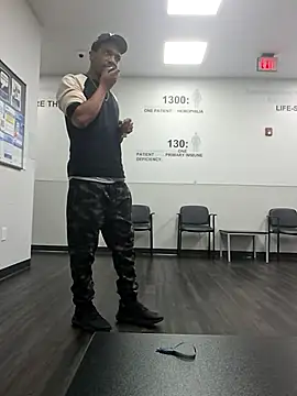 Snapshot of bigboytoy912 chatting on 15, 7, 2026 bigboytoy912 online show from 15, 7, 2026
