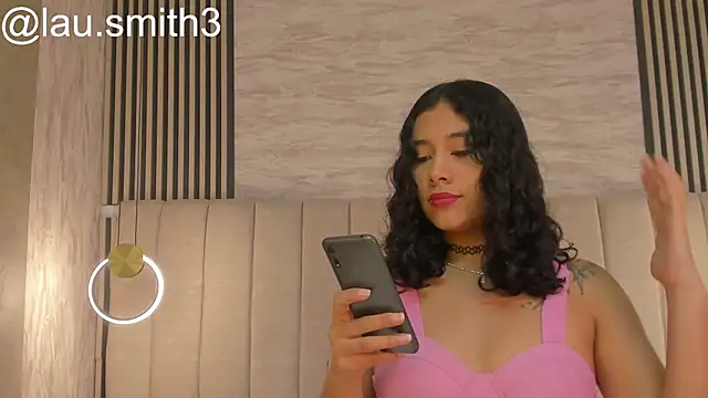 laura smith33 online show from 12, 11, 2025