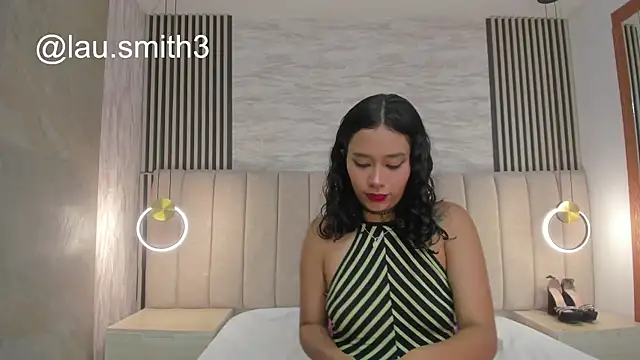 laura smith33 online show from 29, 10, 2025