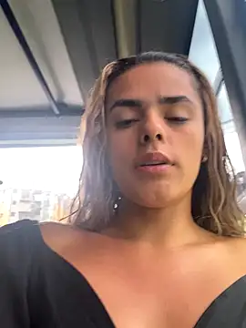 ZoeJohnsoon online show from 18, 11, 2025