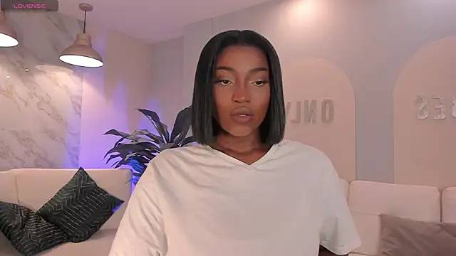 SavannahStorm online show from 19, 5, 2026