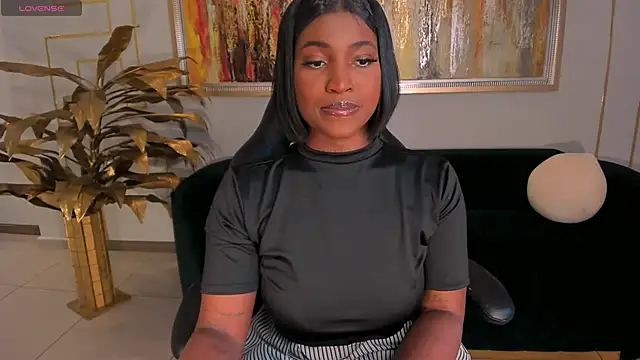 SavannahStorm online show from 29, 10, 2025