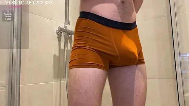 curlyboyy  online show from 30, 10, 2025