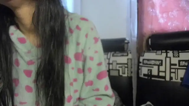 Nathaly love96 online show from 6, 6, 2026