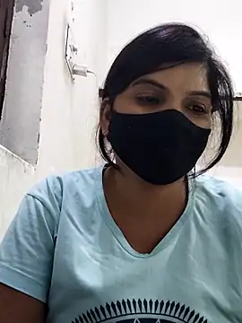 illay love online show from 7, 11, 2025