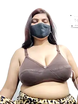 illay love online show from 13, 4, 2026