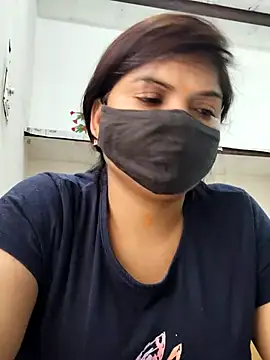 illay love online show from 23, 4, 2026