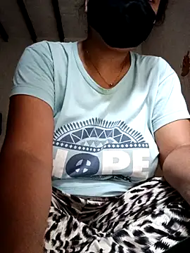 illay love online show from 11, 6, 2026