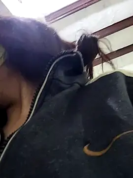 illay love online show from 13, 1, 2026