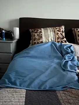 maturemale2024 online show from 18, 9, 2025