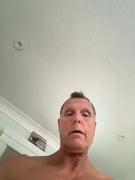 maturemale2024 online show from 26, 10, 2025