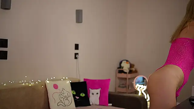 MayaRayy online show from 31, 10, 2025