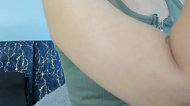 Sophia Lemos online show from 24, 10, 2025