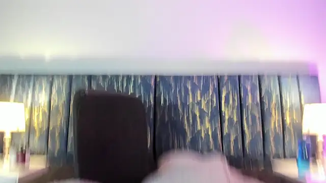 Sophia Lemos online show from 5, 11, 2025