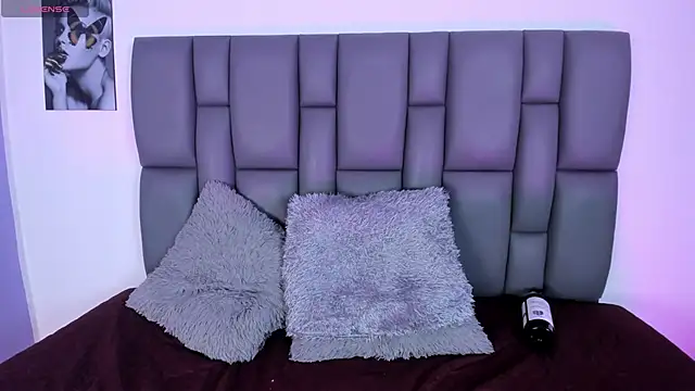 Sophia Lemos online show from 18, 3, 2025