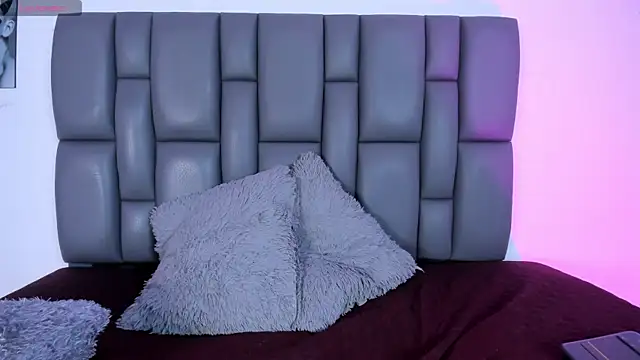 Sophia Lemos online show from 22, 3, 2025