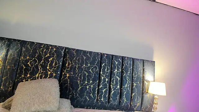 Sophia Lemos online show from 15, 9, 2025