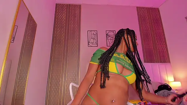 zoe sky  online show from 20, 10, 2025