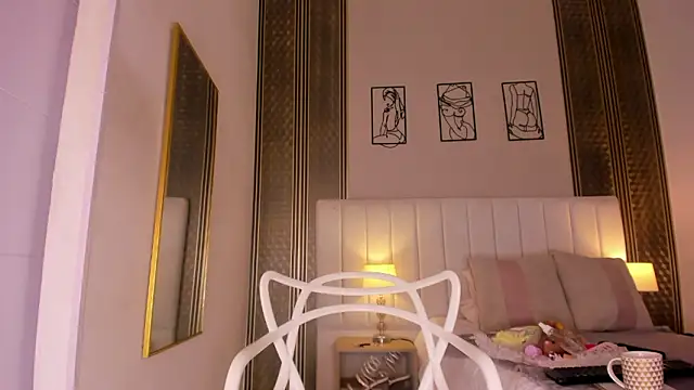 zoe sky  online show from 6, 3, 2026