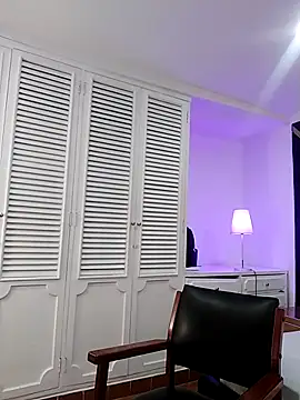 Adel Nesbiit online show from 6, 3, 2026