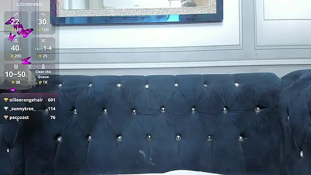 jazmin goddes  online show from 5, 1, 2025