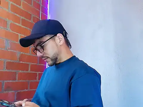 Leandro valenzuela online show from 6, 10, 2025