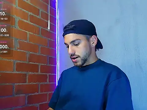 Leandro valenzuela online show from 25, 10, 2025