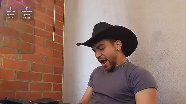 Snapshot of Leandro_valenzuela chatting on 21, 4, 2026 Leandro valenzuela online show from 21, 4, 2026