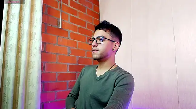 Leandro valenzuela online show from 13, 3, 2025