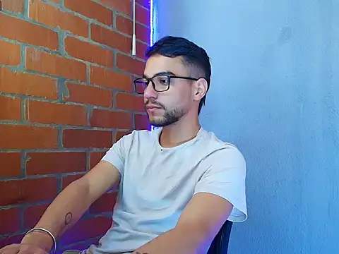 Leandro valenzuela online show from 12, 9, 2025