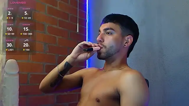 Leandro valenzuela online show from 15, 12, 2025