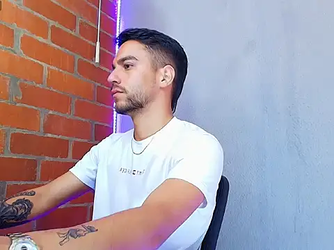 Leandro valenzuela online show from 2, 10, 2025