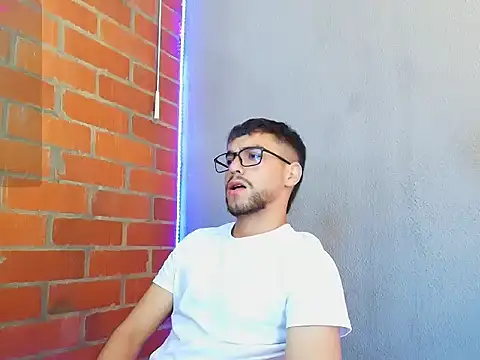 Leandro valenzuela online show from 11, 9, 2025