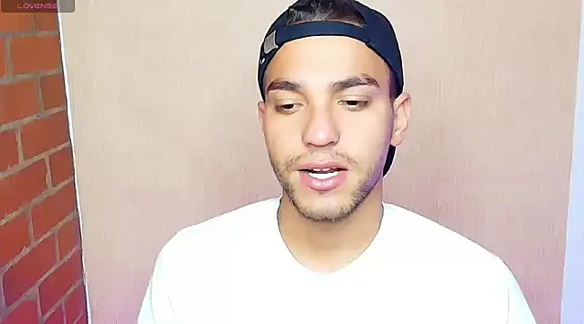 Leandro valenzuela online show from 5, 3, 2025