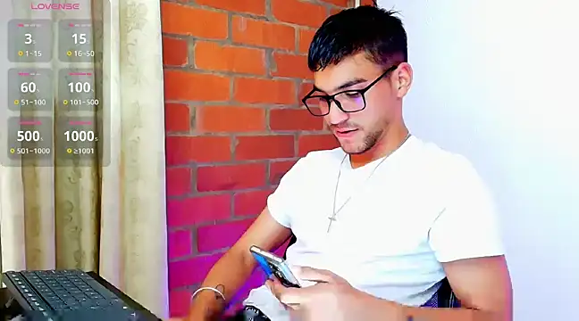 Leandro valenzuela online show from 21, 3, 2025