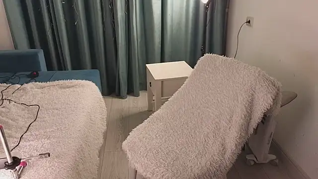 AudreyMell online show from 28, 3, 2026