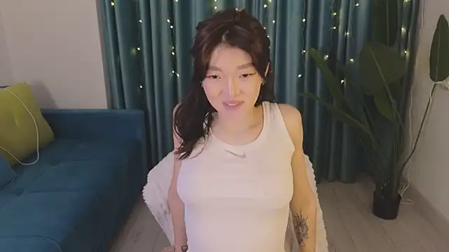 AudreyMell online show from 17, 3, 2025