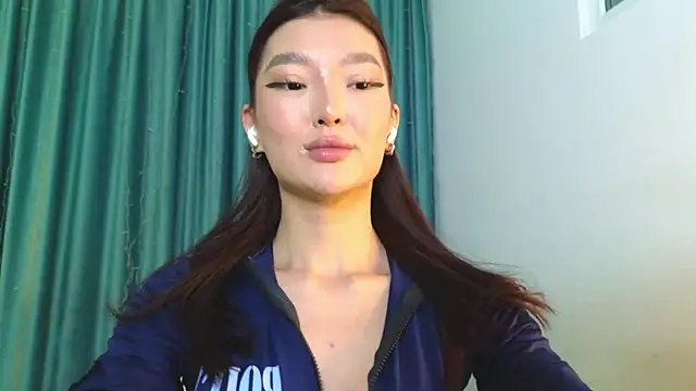 AudreyMell online show from 13, 11, 2025