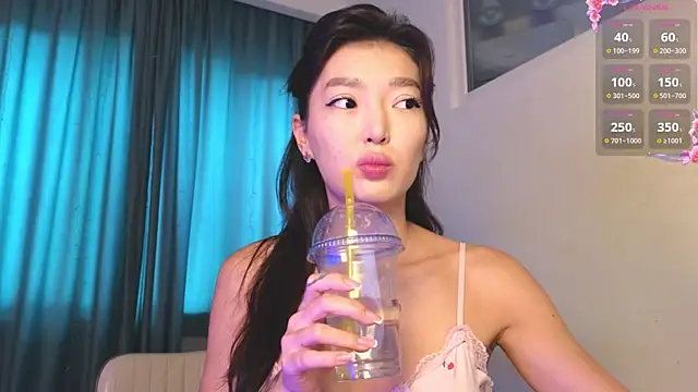 AudreyMell online show from 2, 6, 2026