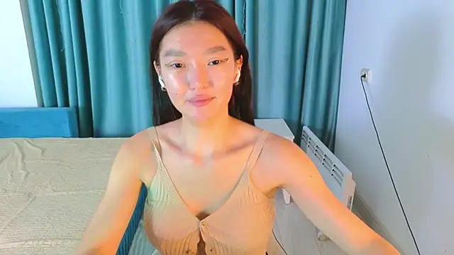 AudreyMell online show from 19, 9, 2025