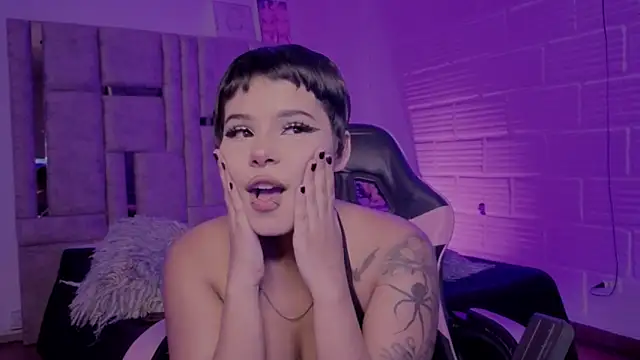 BonnieAnderson  online show from 21, 5, 2026
