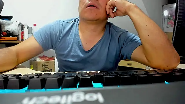 Jhonatan Morales S online show from 16, 10, 2025