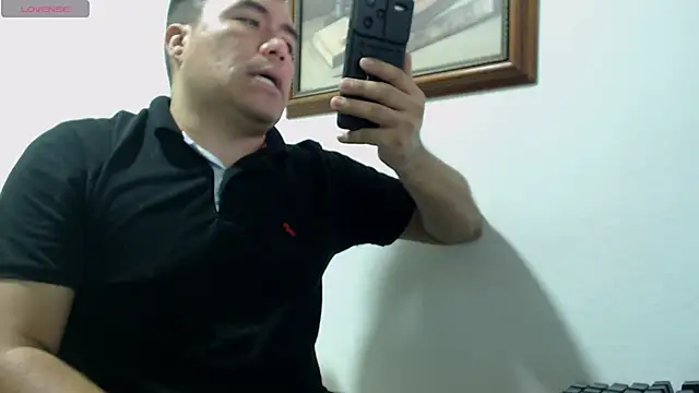 Jhonatan Morales S online show from 2, 12, 2024