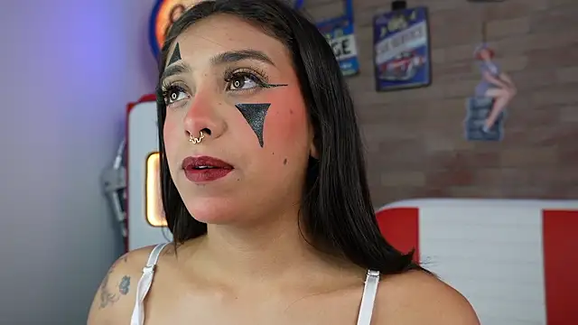 miss collins online show from 27, 3, 2026