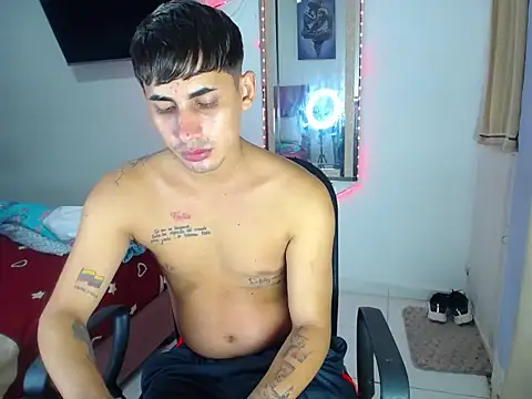 boy latino sex online show from 19, 9, 2025