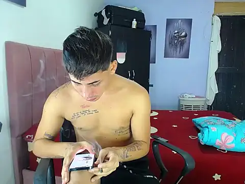 boy latino sex online show from 9, 9, 2025