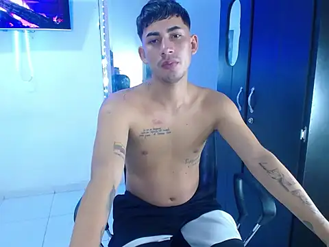 boy latino sex online show from 24, 9, 2025