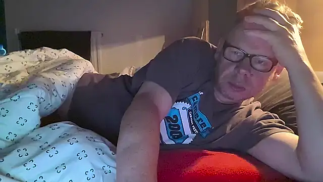 kinkyslet8 online show from 27, 10, 2025