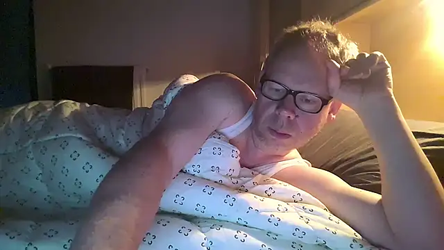 kinkyslet8 online show from 18, 11, 2025