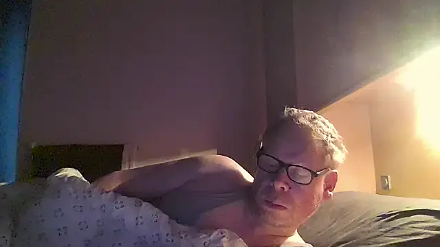 kinkyslet8 online show from 2, 11, 2025